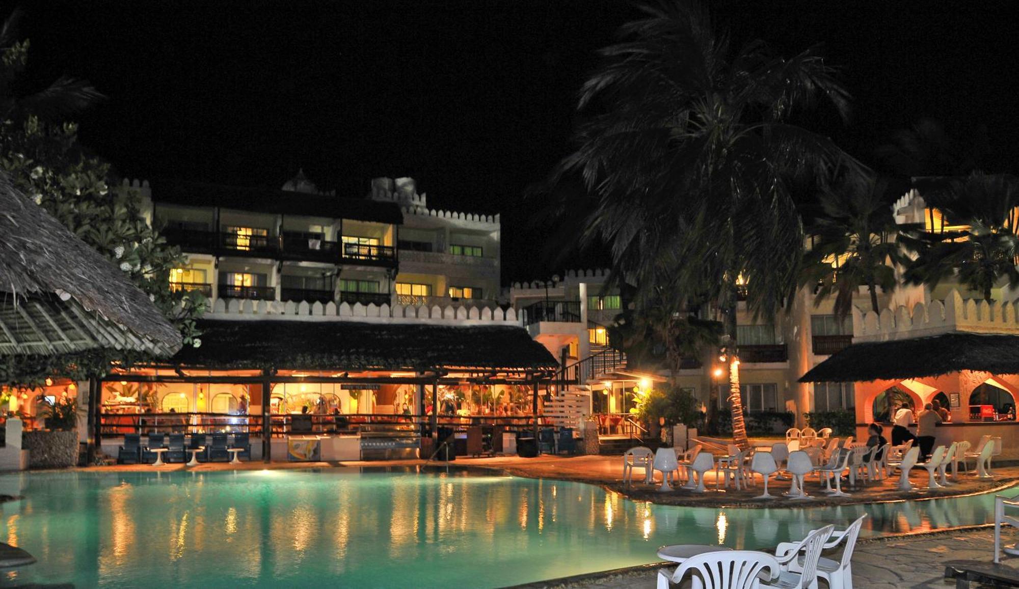 Bamburi Beach Hotel Exterior photo