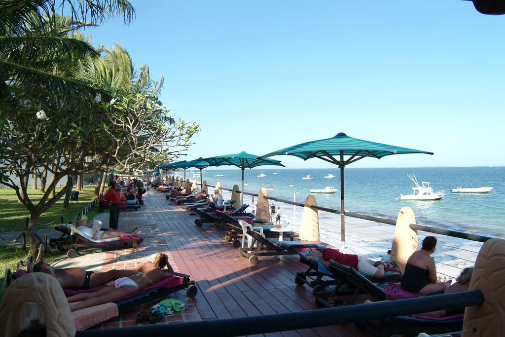 Bamburi Beach Hotel Exterior photo