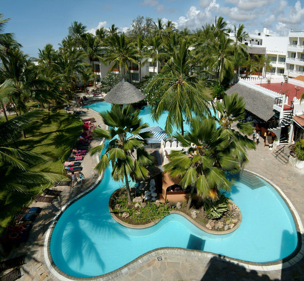 Bamburi Beach Hotel Exterior photo