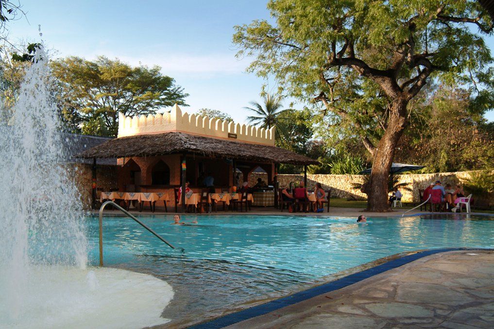 Bamburi Beach Hotel Exterior photo